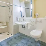 酒店 坎普尼尔什切青酒店 2*