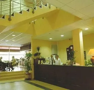 坎普尼尔什切青酒店 什切青