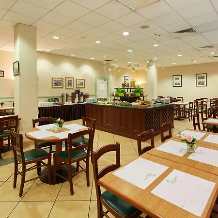 酒店 坎普尼尔什切青酒店 2*