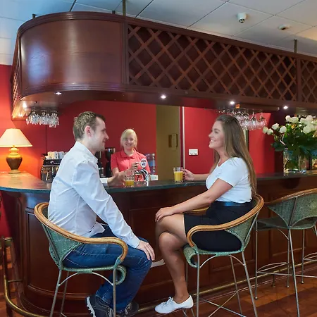 מלון Campanile שצ'צ'ין