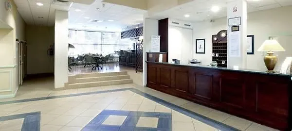 カンパニール ホテル 2*